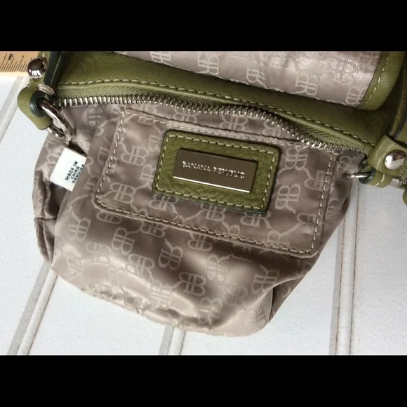 Banana Republic Green Leather Handbag /Wristlet - Picture 11 of 13